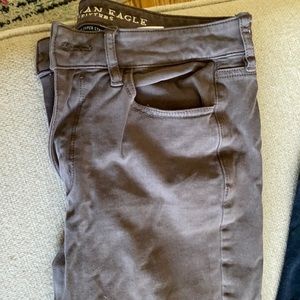 Brown AE jeggings super stretch